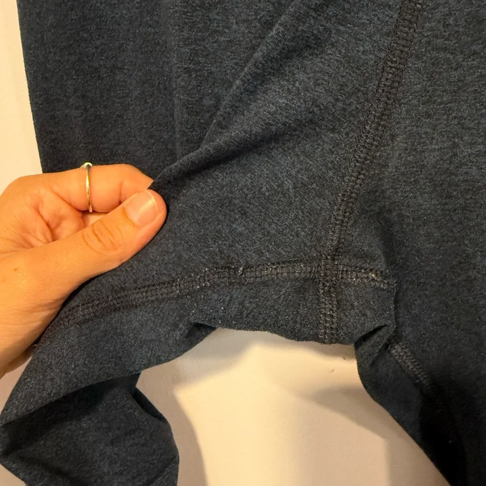 Navy cross over‎ waistband Isla Movement leggings